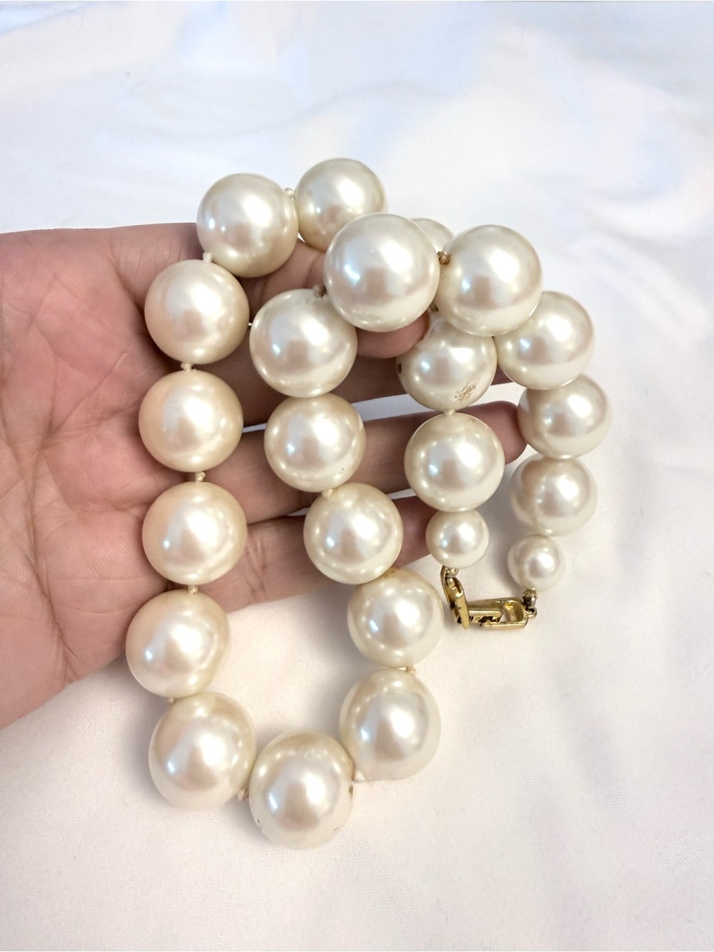 Classic White Faux Pearl Necklace with Gold Clasp